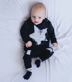 NUNUNU Falling Star Sweatshirt Store