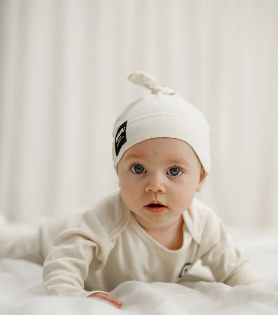 NUNUNU Essential Hat New