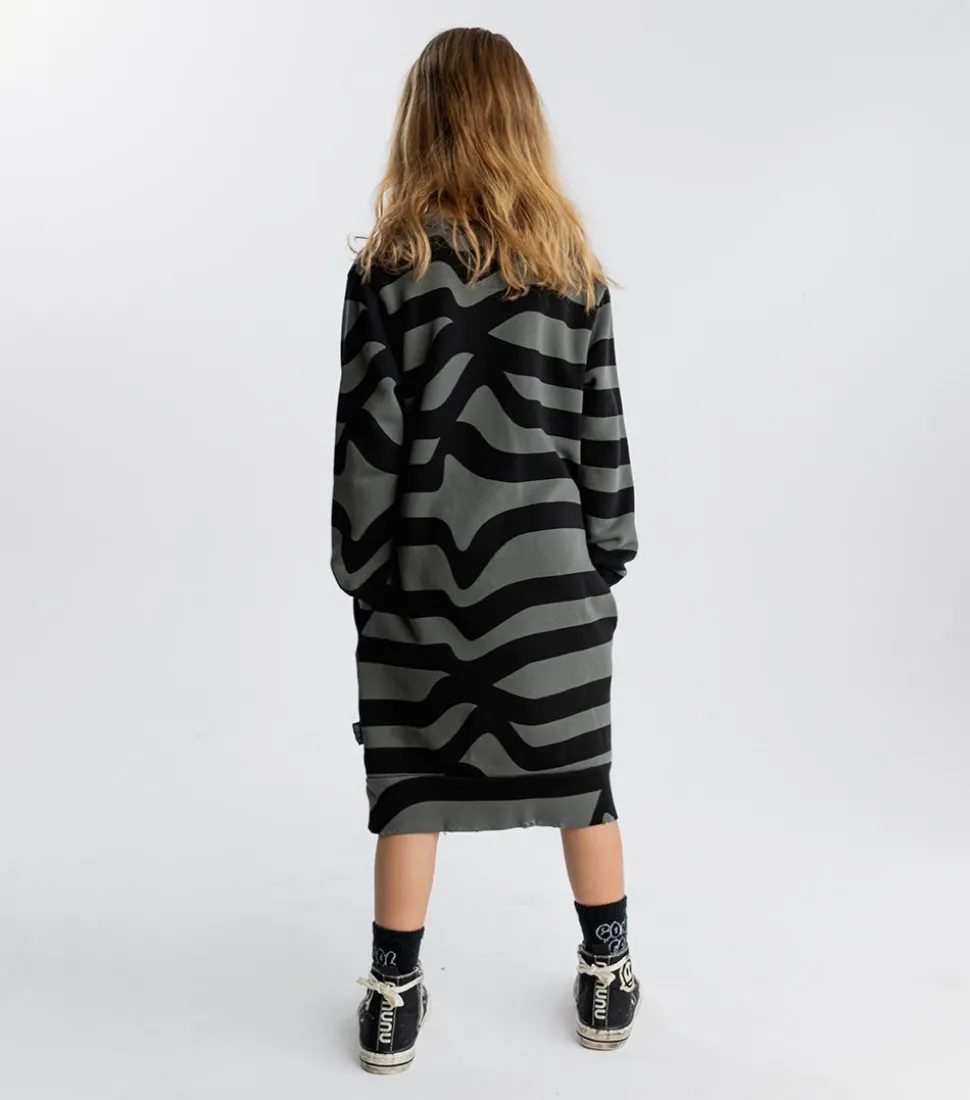 NUNUNU Road Web Dress Best