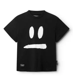 NUNUNU Smirk T-Shirt Fashion
