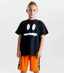 NUNUNU Smirk T-Shirt Fashion