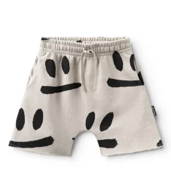 NUNUNU Smirks Rounded Shorts Store