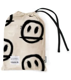 NUNUNU Sprayed Smiles Blanket Fashion